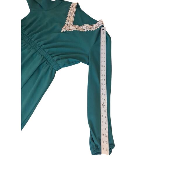 Lace Long Sleeve V Neck Short Dress Elastic Waist Swing A-Line Dress - Picture 7 of 9